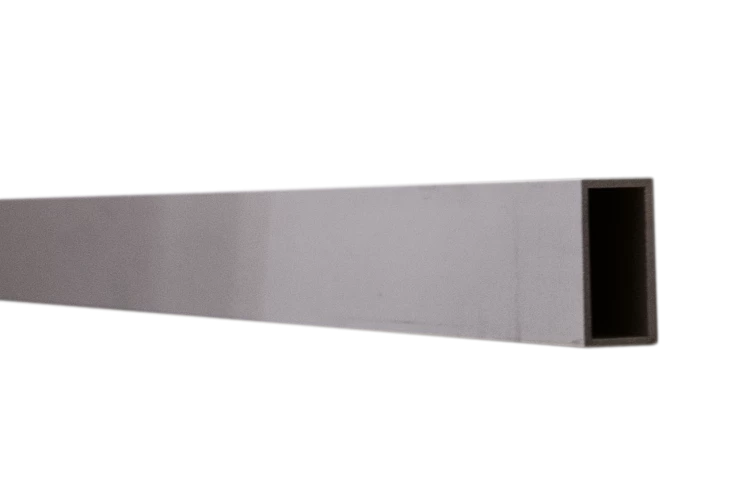 Tube rectangulaire en aluminium anodisé argent, 30x15x1,5, longueur 2M