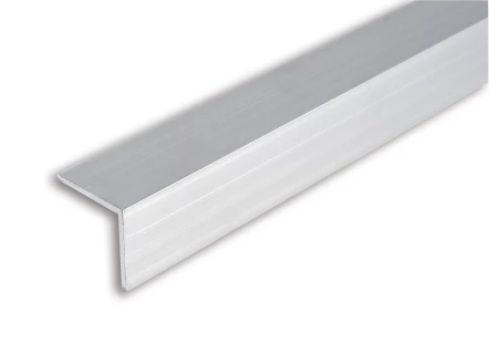 Cornière à ailes égales en aluminium anodisé argent, 15x15x1,5, longueur  2,5M