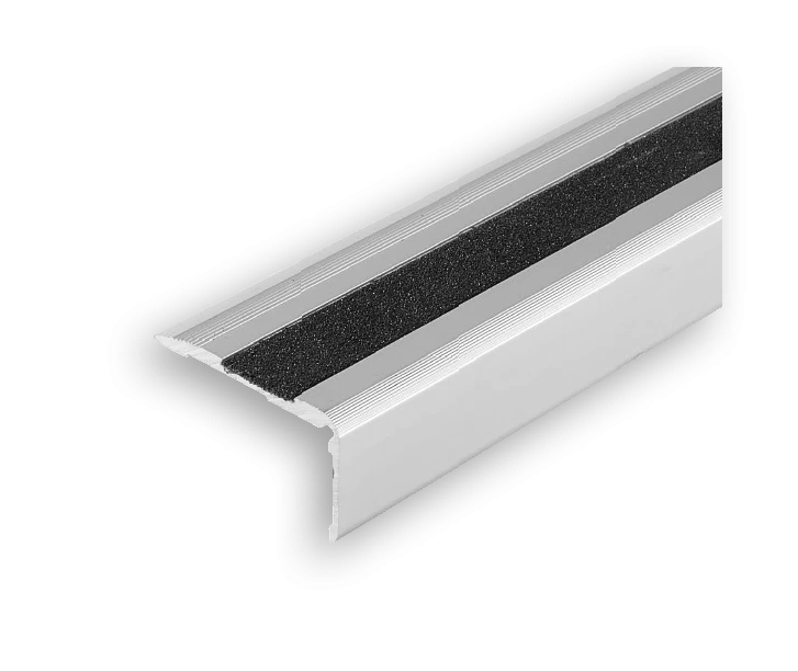 Nez de marche en aluminium anodisé argent, 52x30mm, longueur 3,4M