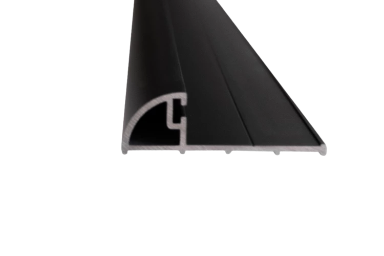 Barre de seuil SPP-V2 en aluminium anodisé noire